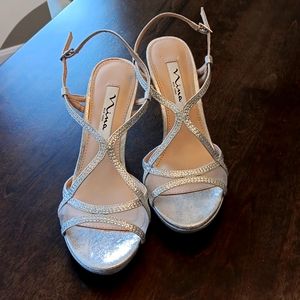Nina Women's Sandals  Size 6.5
